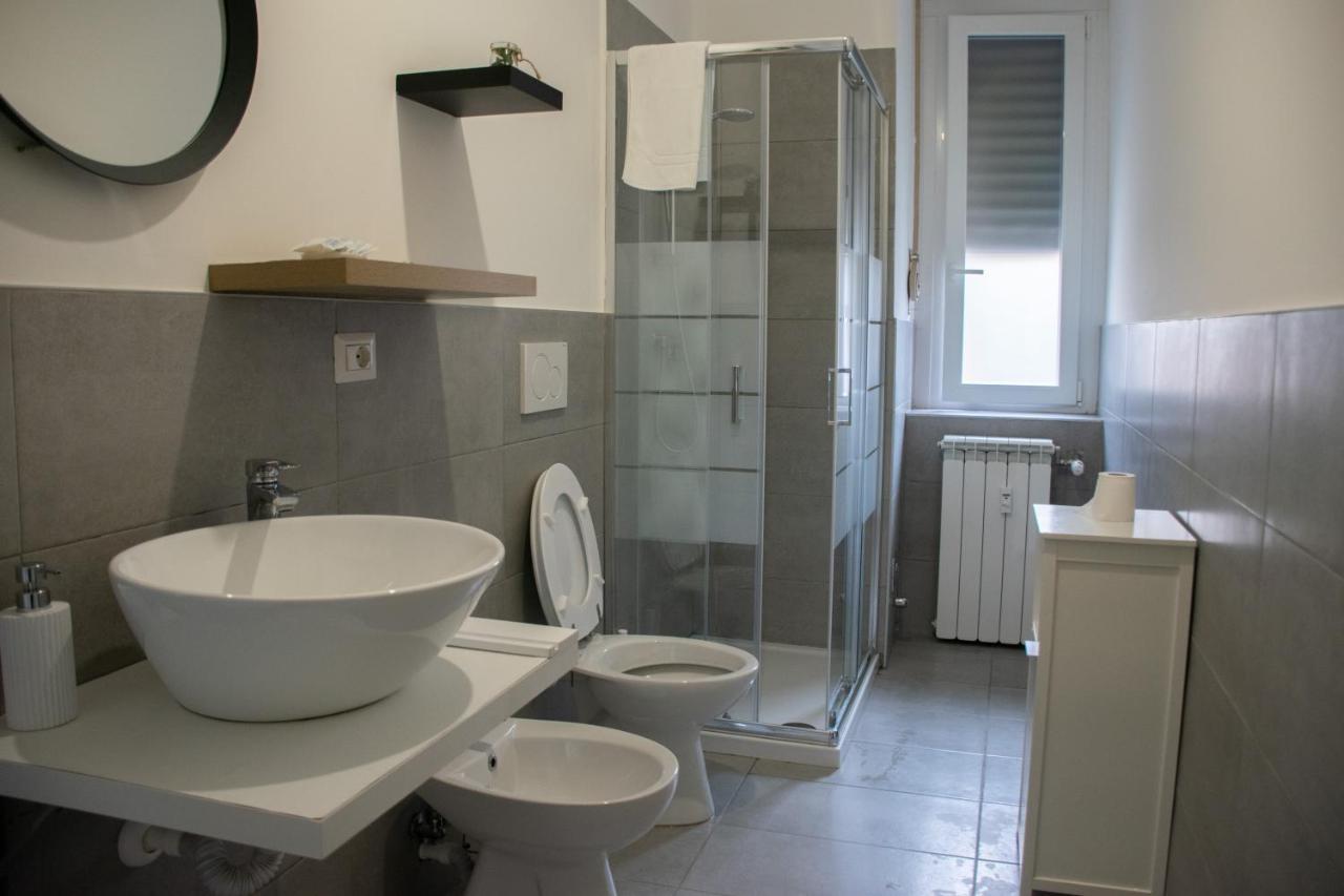 Appartamento Comodo 10 Min Da Centro Turin Exteriör bild